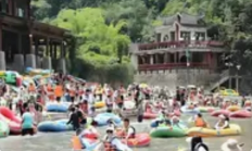 贵州杉木河景区滞留事件：应急处置与旅游服务升级的双重启示