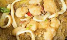 蒜蓉虾滑粉丝煲：15分钟搞定，比餐厅还鲜美的夜宵王者